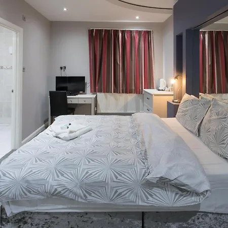 Hotel High Bank