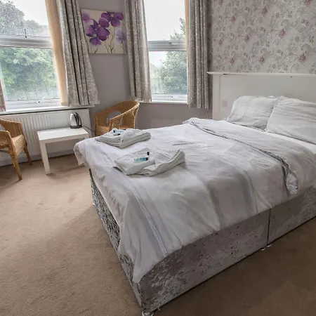 High Bank Hotel Leeds (West Yorkshire)