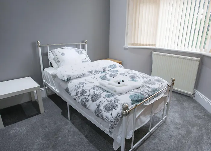 High Bank Отель