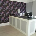 High Bank 2* Лидс